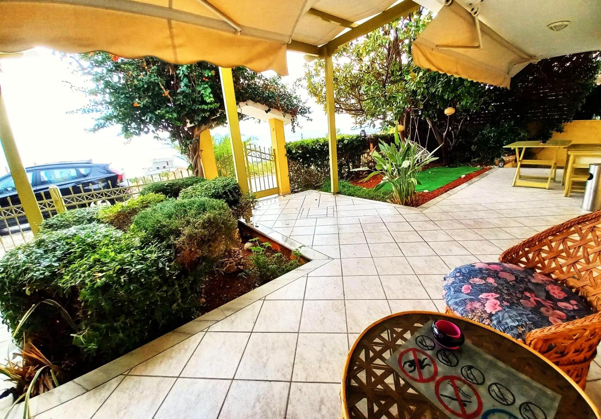 Villa "Eva" - Entire Beachfront Holiday Home - 4S Agia Marina  Ngoại thất bức ảnh