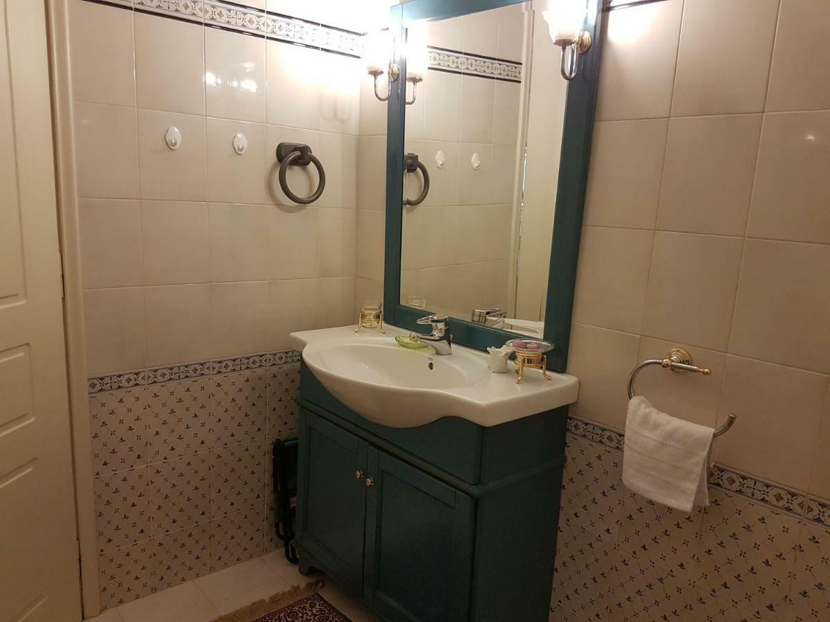 Villa "Eva" - Entire Beachfront Holiday Home - 4S Agia Marina  Ngoại thất bức ảnh
